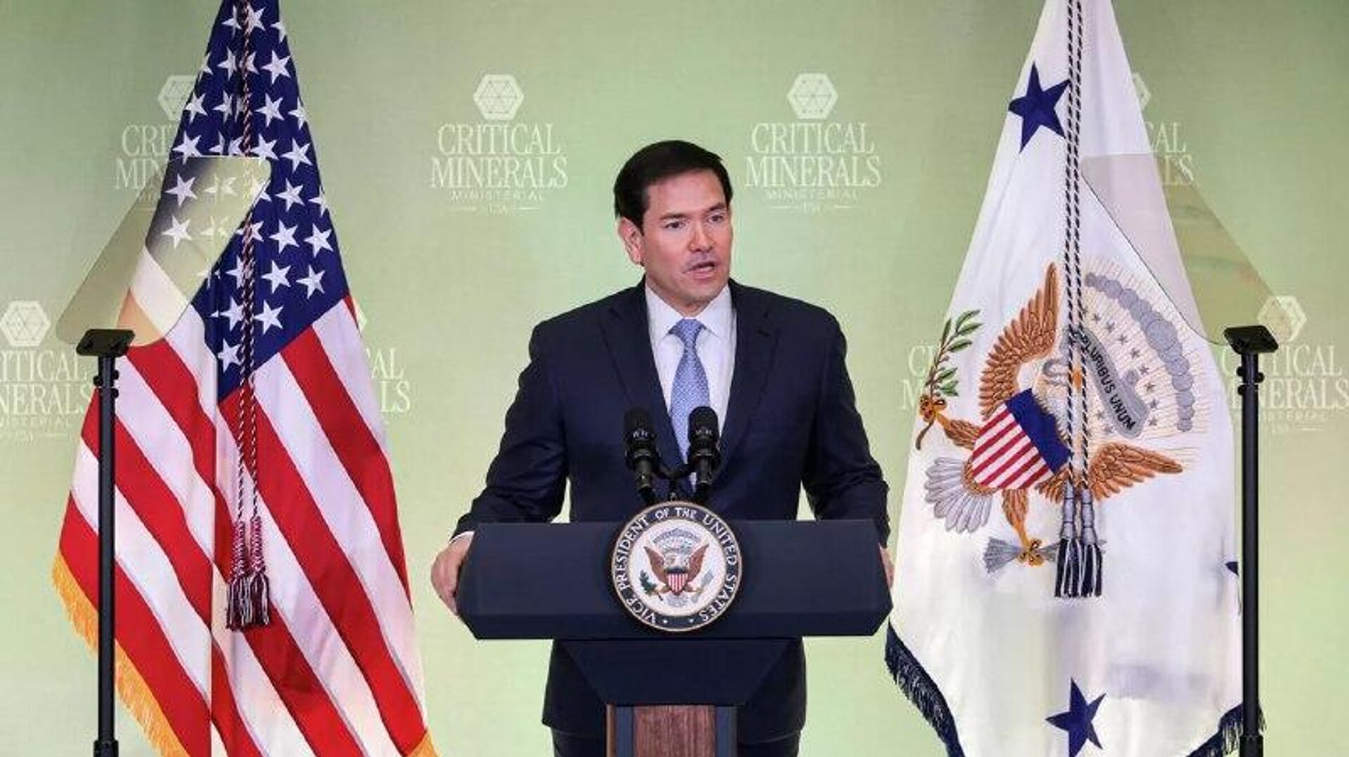 روبیو مواد معدنی حیاتی را بخشی از آینده اقتصادی اوکراین خواند روبیو مواد معدنی حیاتی را بخشی از آینده اقتصادی اوکراین خواند - اسپوتنیک افغانستان , 1920, 04.02.2026