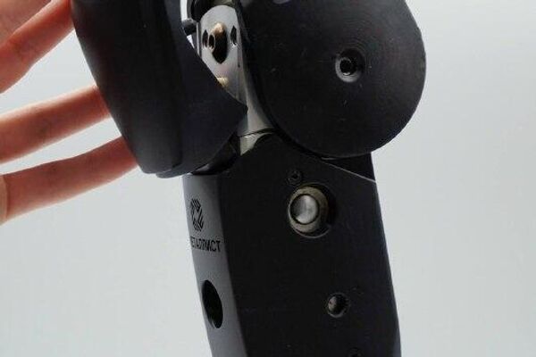 روستِخ نخستین پودمان هیدرولیک زانوی بومی «اسپوتنیک» را ساخت - اسپوتنیک افغانستان  