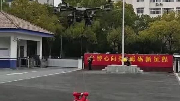 پهپاد چینی در آزمایش، درازکش 70 کیلویی را از زمین برکشید - اسپوتنیک افغانستان  