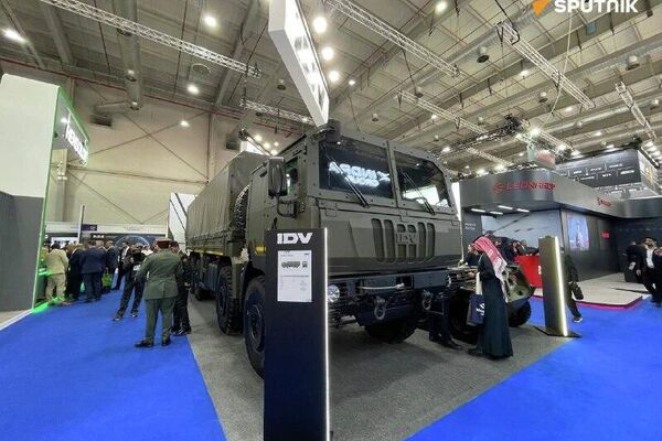 با مشارکت گسترده روسیه: دومین روز نمایشگاه جهانی دفاعی در ریاض آغاز شد با مشارکت گسترده روسیه: دومین روز نمایشگاه جهانی دفاعی در ریاض آغاز شد - اسپوتنیک افغانستان