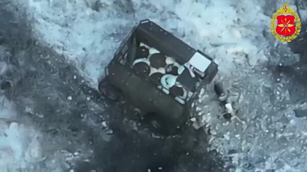 از هاموی های آمریکایی تا پست‌های پهپادی: پهپادهای روسیه چندین هدف را در اوکراین منهدم کردند - اسپوتنیک افغانستان  