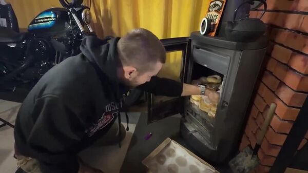 گرمای دوناتی! در لهستان، نان شیرین جای هیزم را گرفت - اسپوتنیک افغانستان  