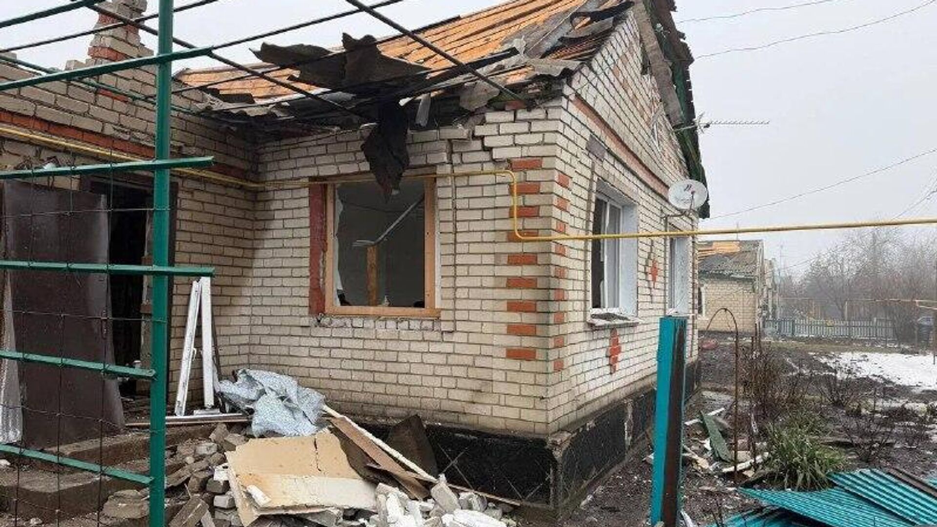 نیروهای مسلح اوکراین به شهرک «مرکزی» در جمهوری خلق لوهانسک حمله کردند که در نتیجه آن 17 نفر زخمی شدند نیروهای مسلح اوکراین به شهرک «مرکزی» در جمهوری خلق لوهانسک حمله کردند که در نتیجه آن 17 نفر زخمی شدند - اسپوتنیک افغانستان , 1920, 14.02.2026