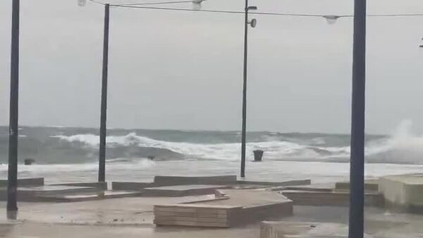 سیکلون قدرتمند از دریای آدریاتیک بارش‌های سیل‌آسا در بالکان به‌همراه داشت - اسپوتنیک افغانستان  