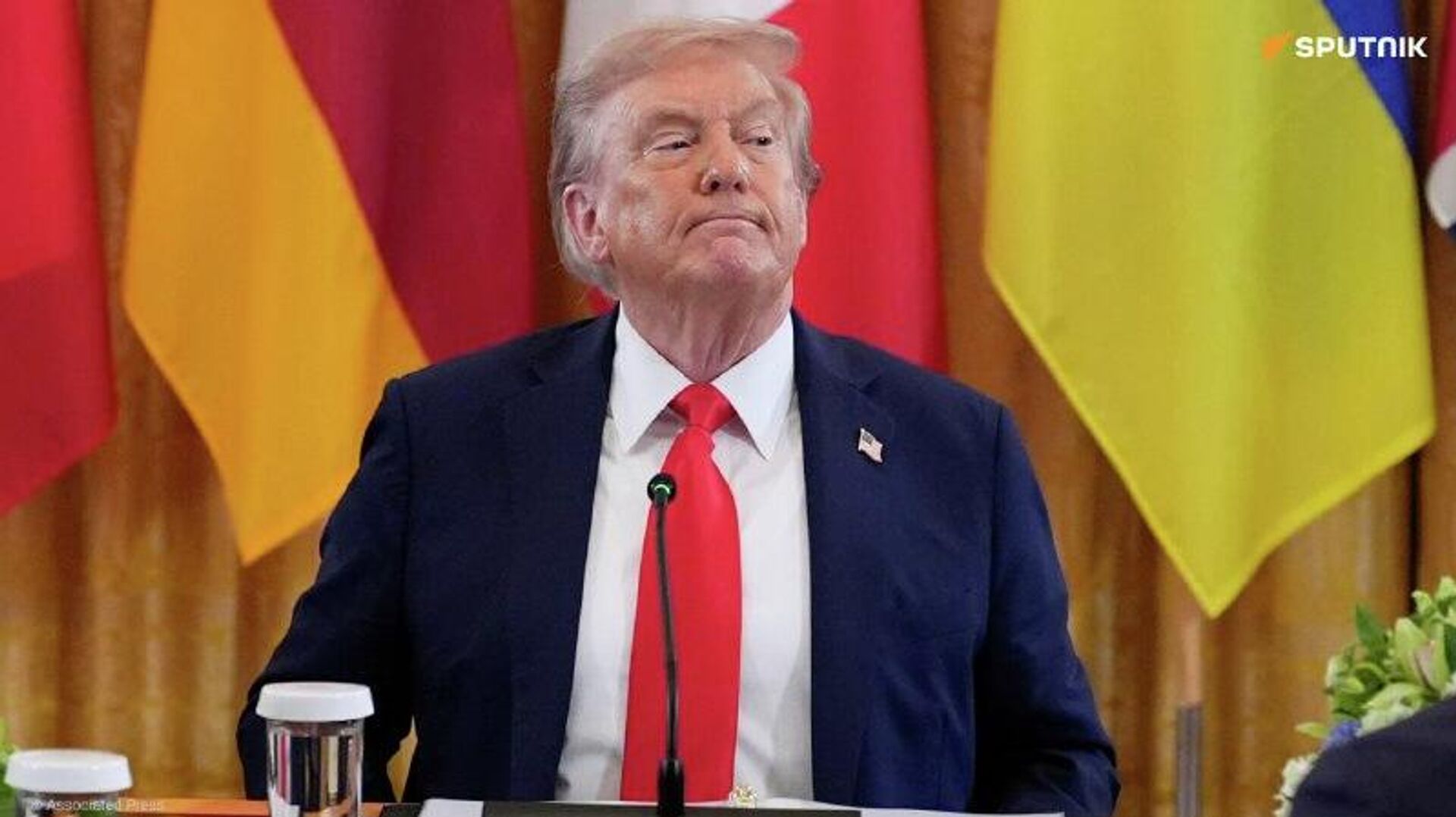 رسانه: ترامپ خواستار تسلیمی ایران شد / تهران پیشنهادهای جدیدی ارائه کرد رسانه: ترامپ خواستار تسلیمی ایران شد / تهران پیشنهادهای جدیدی ارائه کرد - اسپوتنیک افغانستان , 1920, 17.02.2026