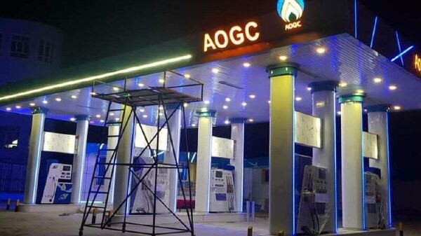 امارت اسلامی: تانک‌های تیل تنها از شرکت‌های مشخص و دارای جواز تیل و گاز بخرند - اسپوتنیک افغانستان  