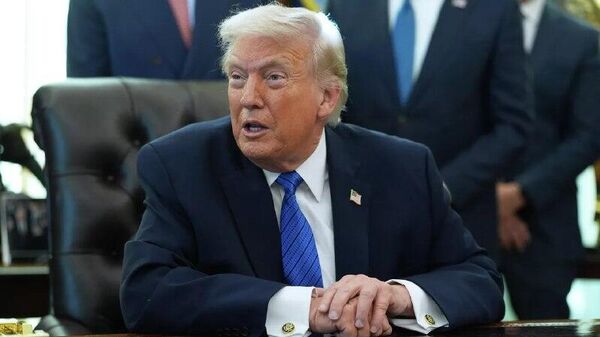 ترامپ تحریم‌های امریکا علیه روسیه را تمدید کرد - اسپوتنیک افغانستان  