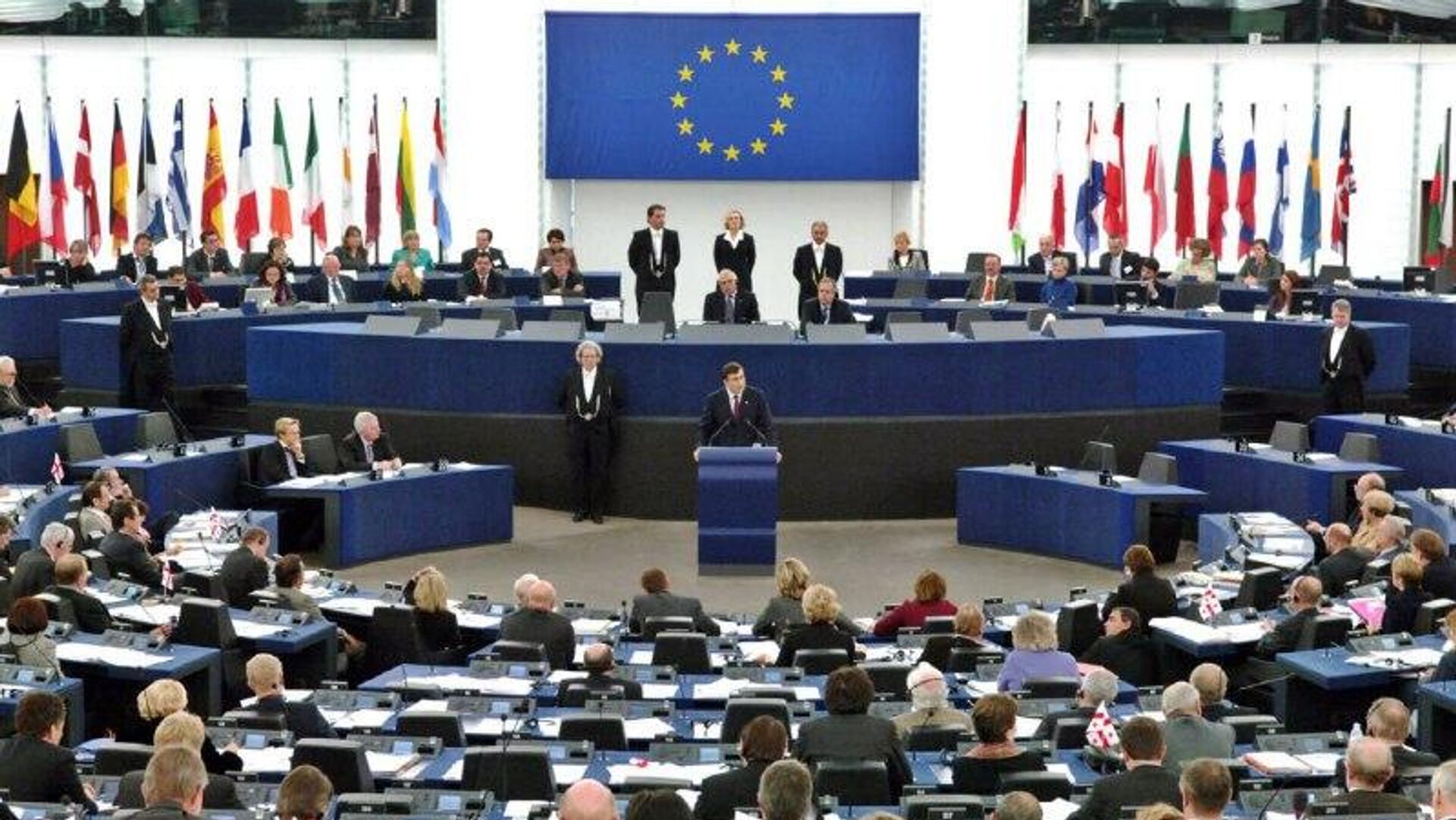 کارشناس: درخواستهای زلنسکی باعث ایجاد اختلاف در اتحادیه اروپا میشود کارشناس: درخواستهای زلنسکی باعث ایجاد اختلاف در اتحادیه اروپا میشود - اسپوتنیک افغانستان , 1920, 20.02.2026