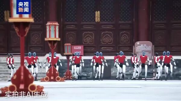 نمایش خیره‌کننده 49 ربات انسان‌نمای جی1 در برابر نیایش گاه بهشت پکن - اسپوتنیک افغانستان  