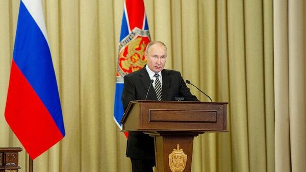 پوتین: وضعیت کنونی بین‌المللی دشوار و پیچیده است - اسپوتنیک افغانستان  