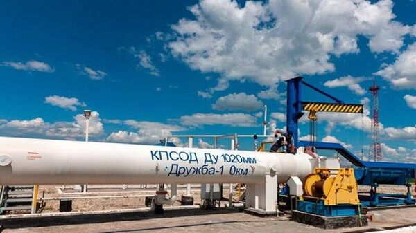 بریتانیا خط لوله نفتی «دروژبا» را تا اکتبر 2027 از فهرست تحریم‌ها خارج کرد - اسپوتنیک افغانستان  