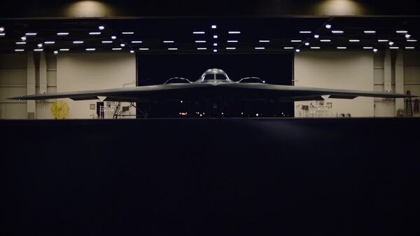 رسانه: آمریکا از چهار بمب‌افکن B-2 برای حمله به ایران استفاده کرد - اسپوتنیک افغانستان  