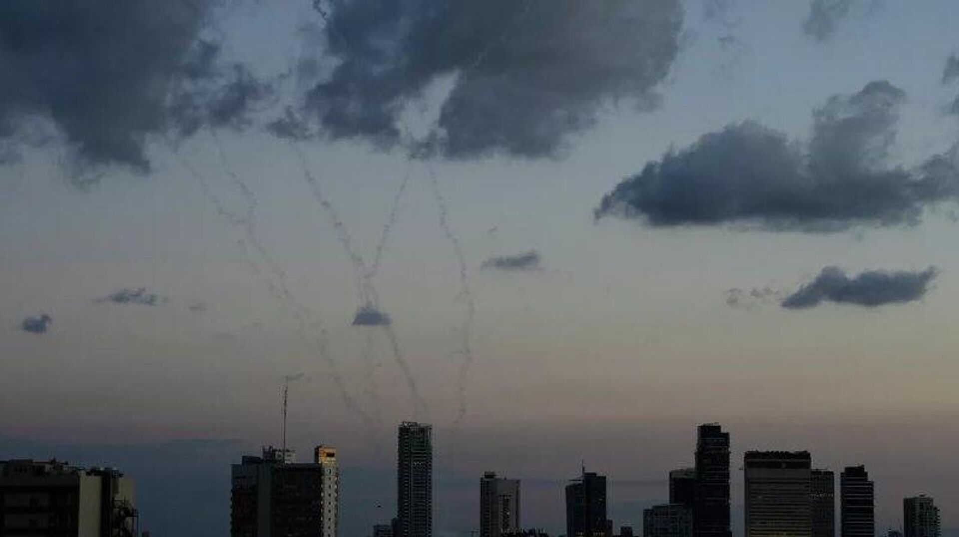 نتایح یک نظرسنجی: از هر چهار آمریکایی، تنها یک نفر از حملات آمریکا به ایران حمایت میکند نتایح یک نظرسنجی: از هر چهار آمریکایی، تنها یک نفر از حملات آمریکا به ایران حمایت میکند - اسپوتنیک افغانستان , 1920, 01.03.2026