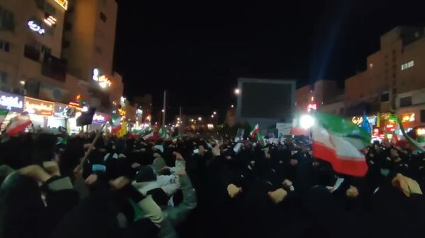 عزاداران در تهران شعار «مرگ بر اسرائیل و آمریکا» سر دادند - اسپوتنیک افغانستان  