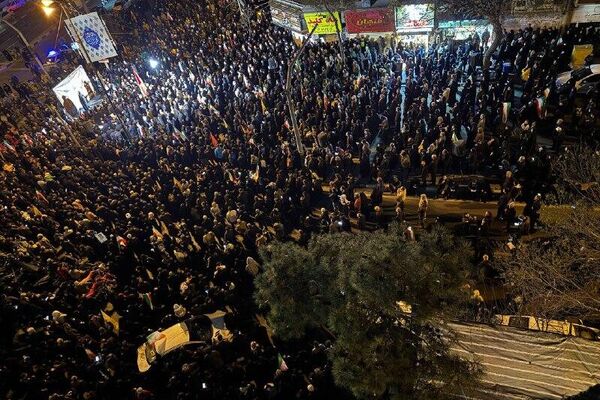 عزاداران در تهران شعار «مرگ بر اسرائیل و آمریکا» سر دادند - اسپوتنیک افغانستان  