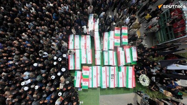 انتقاد تند زاخارووا از پوشش رسانه‌های غربی درباره ای کشتار دختران مکتب ایرانی از سوی اسرائیل و امریکا - اسپوتنیک افغانستان  