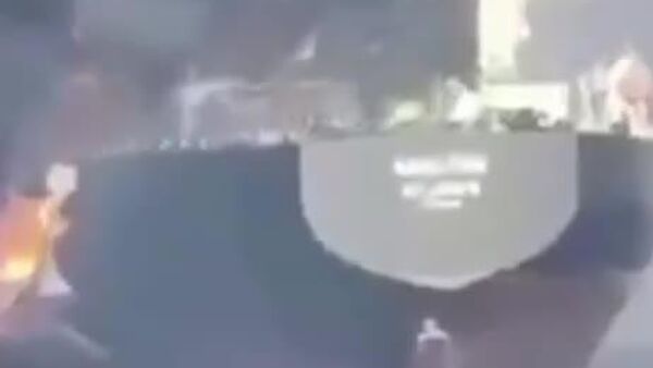 آتش‌سوزی در یدک‌کش هدف قرار گرفته در تنگه هرمز؛ ادعای ترامپ درباره «حل مشکل» کشتیرانی دروغی بیش نیست - اسپوتنیک افغانستان  