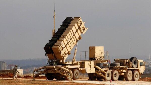 کارشناس: جنگ ایران نشان می‌دهد که آمریکا نمی‌تواند همه متحدانش را مسلح کند - اسپوتنیک افغانستان  