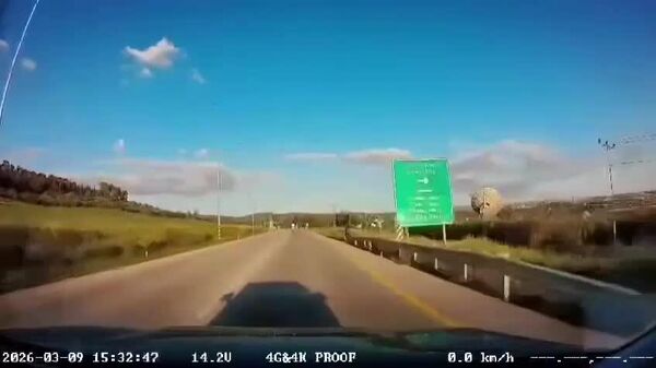 لحظه اصابت دقیق موشک‌ حزب‌الله به ایستگاه ماهواره‌ای اسرائیل در نزدیکی قدس - اسپوتنیک افغانستان  