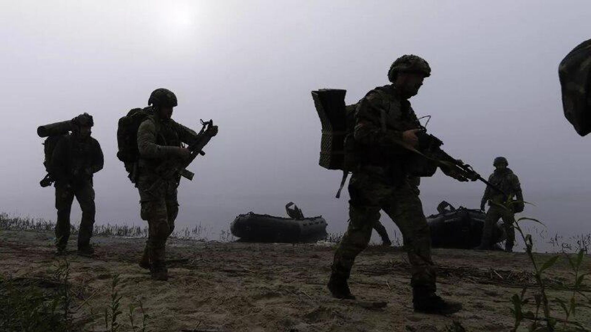 رسانه: تحویل سلاح به اوکراین به تعویق افتاده است رسانه: تحویل سلاح به اوکراین به تعویق افتاده است - اسپوتنیک افغانستان , 1920, 15.03.2026