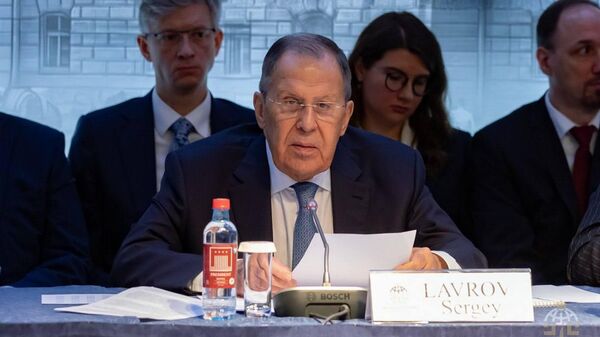لاوروف: امریکا برای تصاحب منابع، دست به کودتا و حذف رهبران کشورها میزند - اسپوتنیک افغانستان  