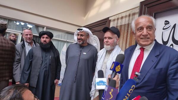 امارت اسلامی یک زندانی امریکایی را آزاد کرد - اسپوتنیک افغانستان  