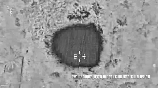 ارتش اسرائیل فیلمی از هدف قرار دادن یک سایت پرتاب موشک در جنوب لبنان منتشر کرد - اسپوتنیک افغانستان  