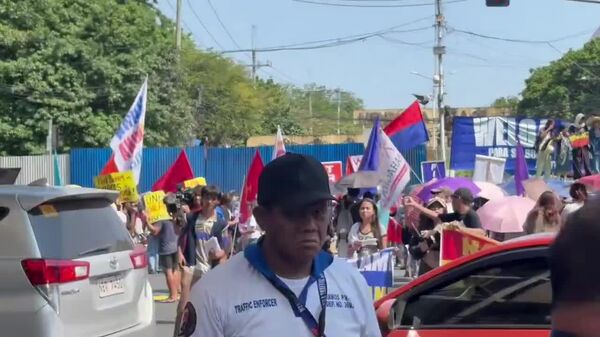 اعتراضات در مانیل به دلیل جنگ در پیرامون ایران و افزایش قیمت سوخت - اسپوتنیک افغانستان  