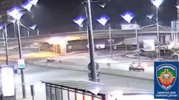 برخورد پنج موتر در کازان پایتنخت تاتارستان - اسپوتنیک افغانستان  