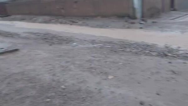 بارش باران در مرکز فراه و سرازیر شدن سیلاب در ولسوالی گلستان این ولایت - اسپوتنیک افغانستان  