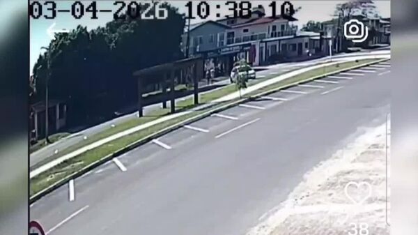 برخورد یک هواپیمای کوچک در برزیل به یک ساختمان مسکونی - اسپوتنیک افغانستان  