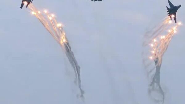 چرا عملیات نجات خلبان آمریکایی با «موفقیت» فاصله زیادی دارد - اسپوتنیک افغانستان  