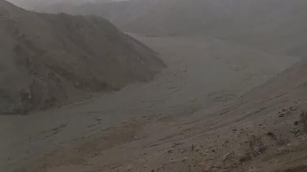 زیبایی‌های طبیعت؛ برخورد ساعقه به زمین در هرات - اسپوتنیک افغانستان  