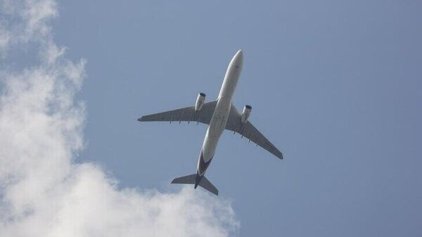 بحرین حریم هوایی خود را به روی پروازها باز کرد - اسپوتنیک افغانستان  