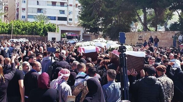 برگزاری مراسم بزرگداشت قربانیان بمباران نبطیه در صیدای‌لبنان - اسپوتنیک افغانستان  