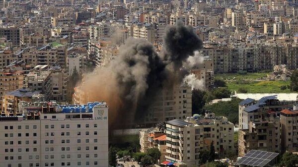 رسانه‌ها: اسرائیل پس از شروع آتش‌بس، شهرک‌های لبنان را گلوله‌باران کرد - اسپوتنیک افغانستان  