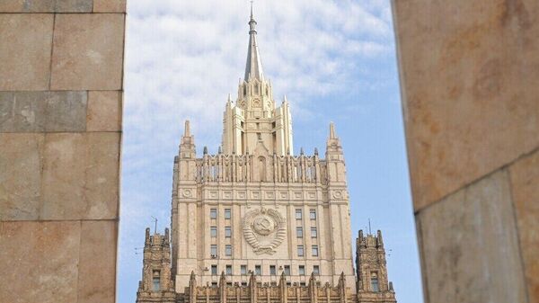 وزارت امور خارجه روسیه: مسکو به کاهش حضور دیپلماتیک خود در اتحادیه اروپا پاسخ می‌دهد - اسپوتنیک افغانستان  