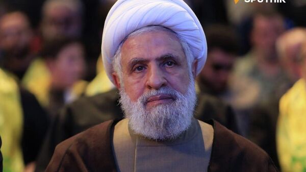 رهبر حزب الله: آتش‌بس کامل باید باشد؛ دستان مقاومت روی ماشه می‌ماند / بیانیه امریکا اهانت به لبنان است - اسپوتنیک افغانستان  