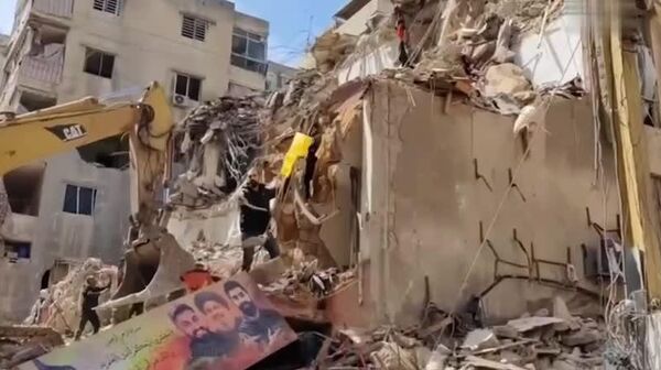 تعداد کشتهشدگان حملات اسرائیل از دوم مارچ تاکنون از 2400 نفر در میان شهروندان لبنانی فراتر رفته است تعداد کشتهشدگان حملات اسرائیل از دوم مارچ تاکنون از 2400 نفر در میان شهروندان لبنانی فراتر رفته است - اسپوتنیک افغانستان
