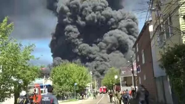 آخرین جزئیات از پیامدهای یورش های پهپادی به پالایشگاه نفت توآپسه - اسپوتنیک افغانستان  