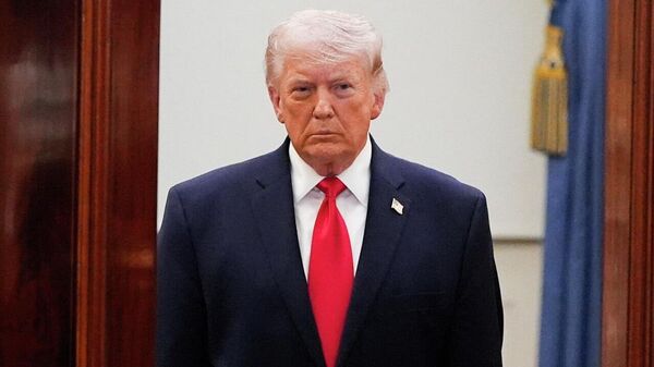 رسانه ها: ترامپ به مشاوران خود دستور داده تا برای محاصرۀ درازمدت ایران آماده شوند - اسپوتنیک افغانستان  