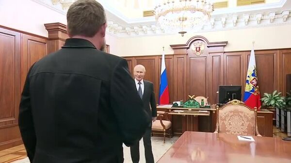 پوتین با رمضان قدیروف، رئیس جمهور چچن، در کرملین دیدار کرد - اسپوتنیک افغانستان  