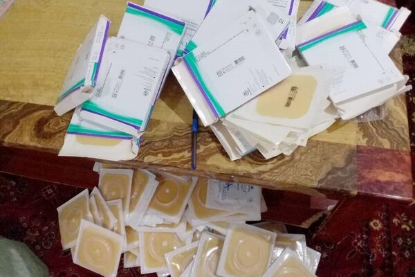 دستگیری قاچاقاچیان ابزار جراحی، دارو و تخم سبزیها در نزدیک تورخم - اسپوتنیک افغانستان  