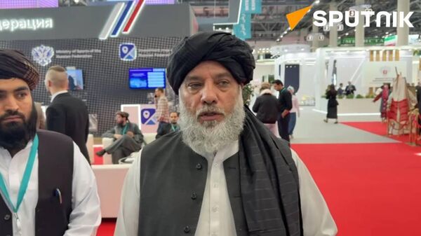 مسئولان افغانستان امیدوارند بازدارنده ای زبانی را حل کنند تا مهاجران در روسیه کار کنند - اسپوتنیک افغانستان  