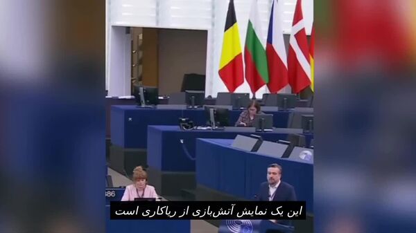 نماینده پارلمان اروپا از اسلواکی: غرب جنگهای خود را با لفاظیهای حقوق بشری لاپوشانی میکند و از کشورهایی که «زانو نمیزنند» متنفر است - اسپوتنیک افغانستان  