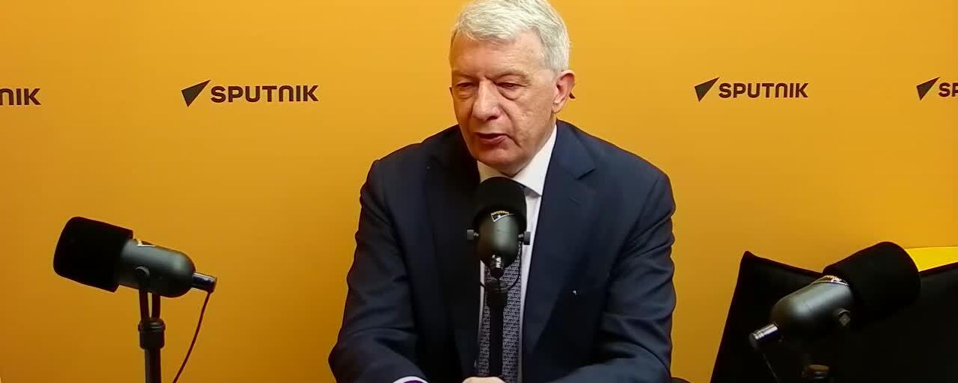 عضو لوکزامبورگی پارلمان اروپا: هراسافکنی غرب درباره روسیه، انگیزههای سیاسی دارد - اسپوتنیک افغانستان  , 1920, 06.06.2026