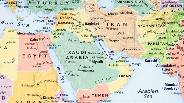 کارشناس: اگر اسرائیل تصمیم به حمله به تأسیسات هستهای یا انرژی ایران بگیرد، کل منطقه به آتش کشیده خواهد شد - اسپوتنیک افغانستان  