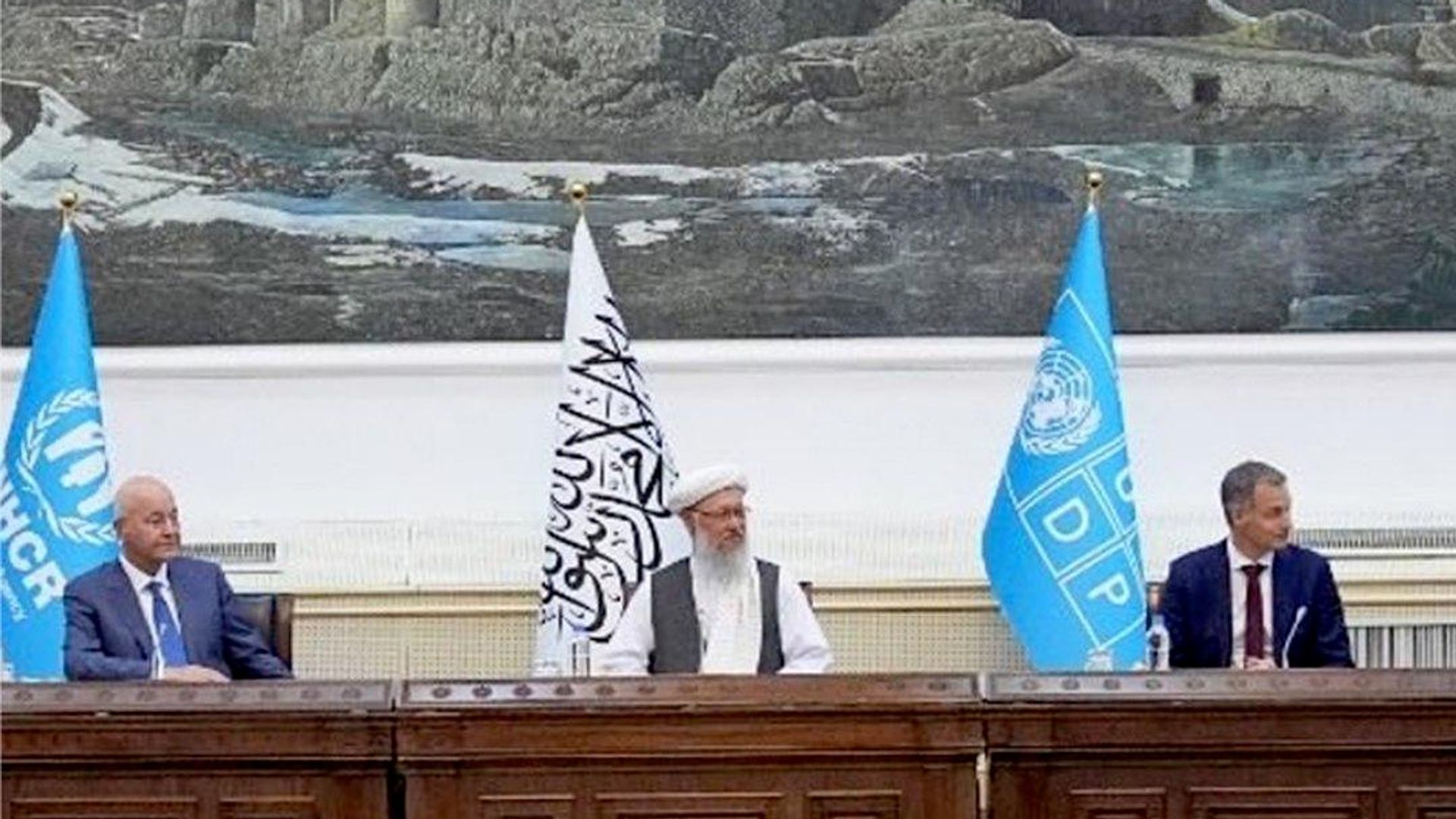 دیدار معاون اداری رییسالوزرا با مقامات سازمان ملل دیدار معاون اداری رییسالوزرا با مقامات سازمان ملل - اسپوتنیک افغانستان , 1920, 08.07.2026