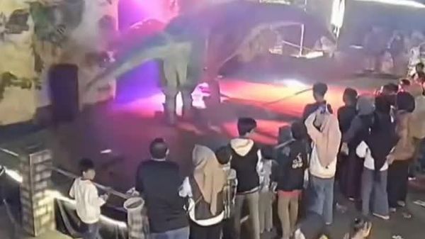 وحشت از «دایناسور فراری» در اندونزی - اسپوتنیک افغانستان  