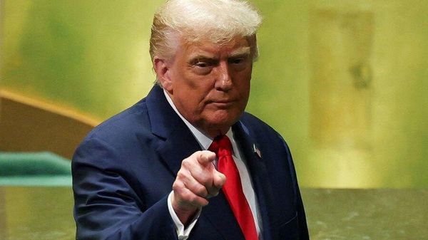 اعمال تعرفههای سنگین ترامپ به اتحادیه اروپا - اسپوتنیک افغانستان  